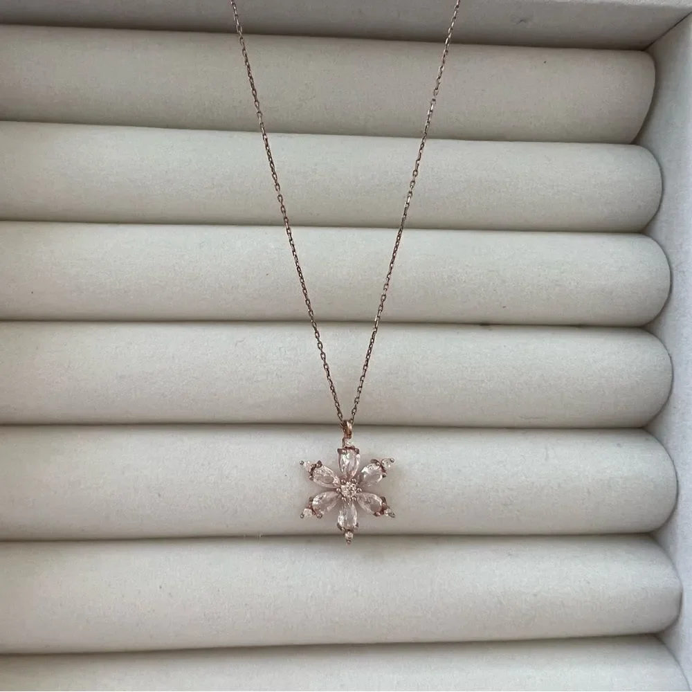 925 Silver Rose Plated Lotus Flower Necklace NEW - Picture 6 of 7